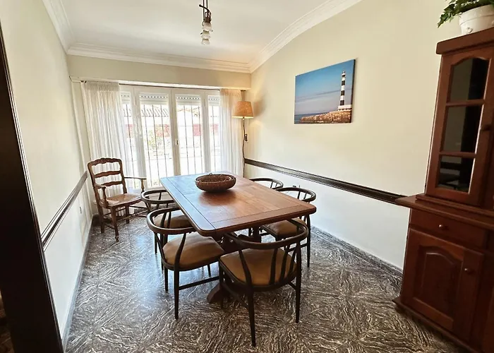 Tradicional Casa En Miramar Hola Sur